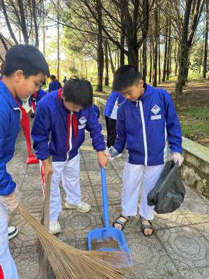 "UỐNG NƯỚC NHỚ NGUỒN" – HÀNH TRÌNH VỀ VỚI CỘI NGUỒN DÂN TỘC