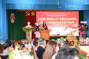 TOẠ ĐÀM KỶ NIỆM 43 NĂM NGÀY NHÀ GIÁO VIỆT NAM 20/11 TRƯỜNG TIỂU HỌC NGUYỄN TRÃI